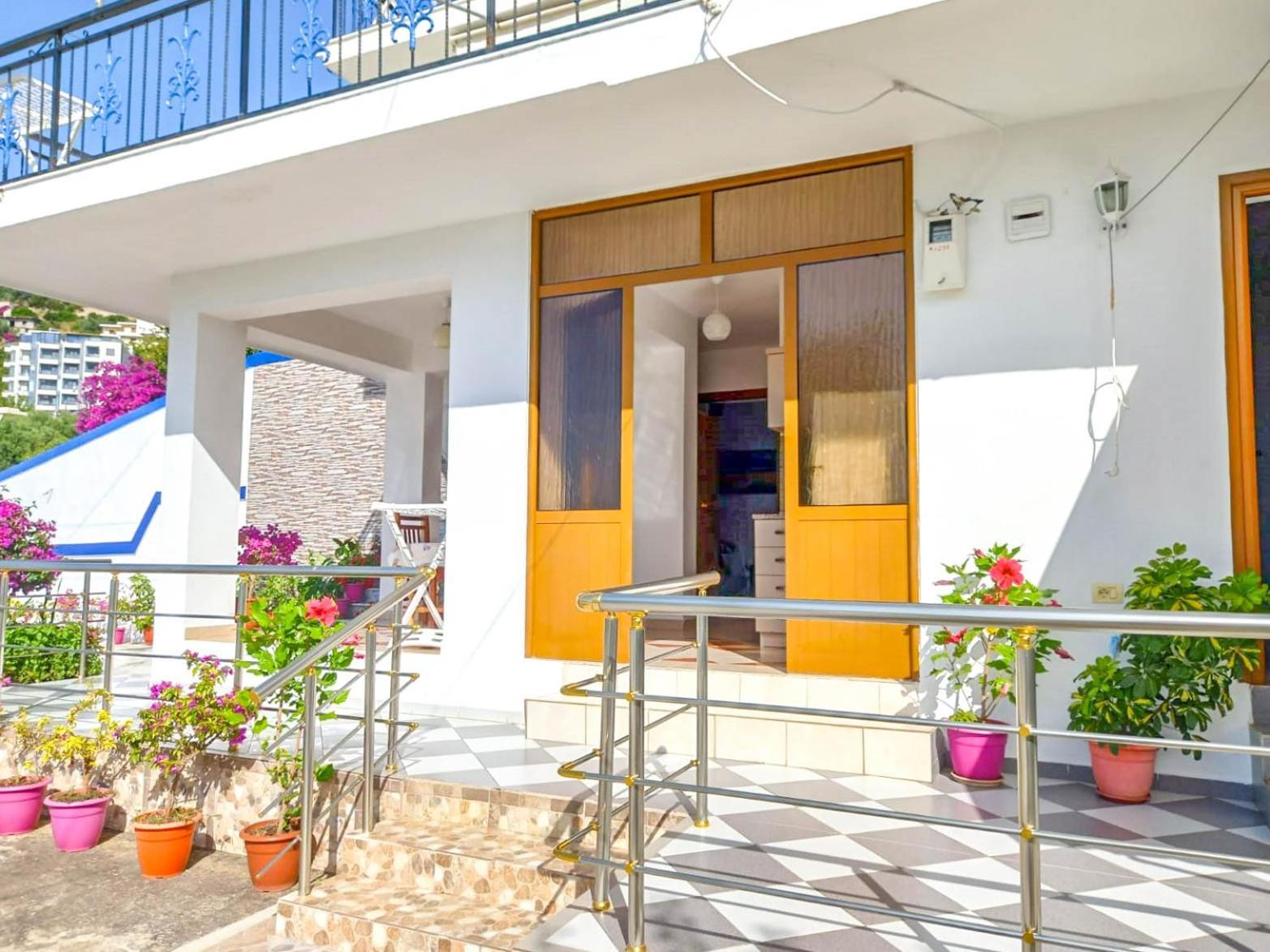 Sea View Apartments Vlorë エクステリア 写真