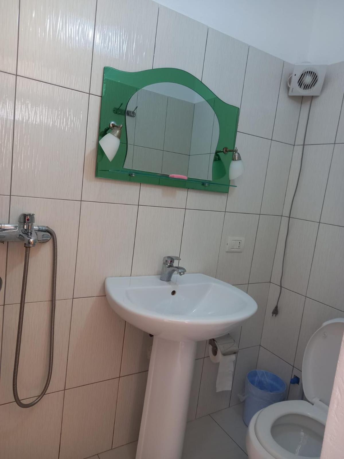 Sea View Apartments Vlorë エクステリア 写真