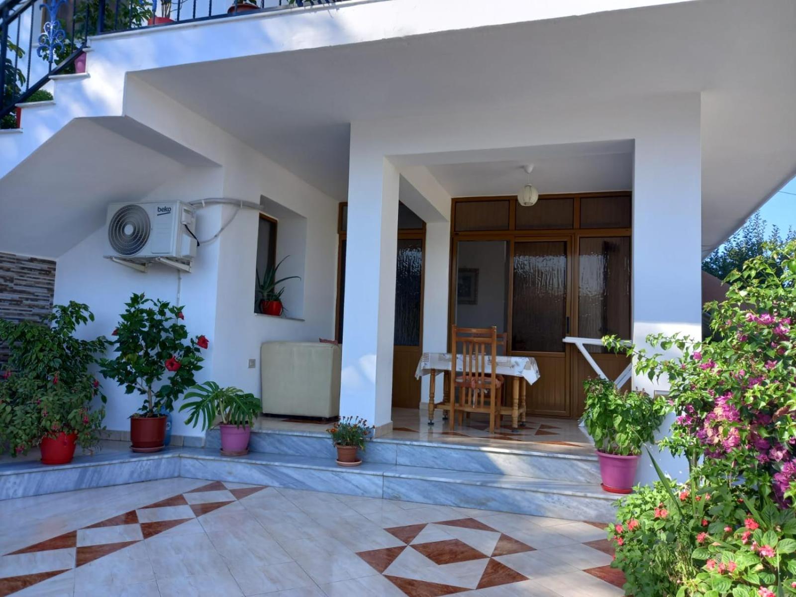 Sea View Apartments Vlorë エクステリア 写真